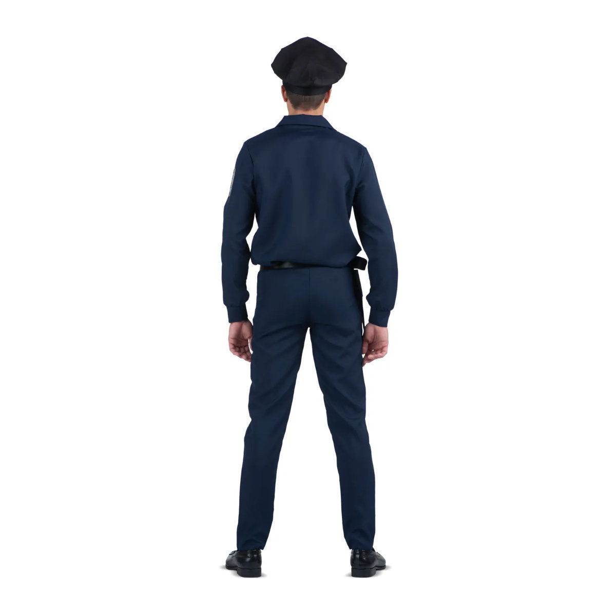 En man sedd bakifrån, som visar baksidan av den mörkblå polisuniformen.