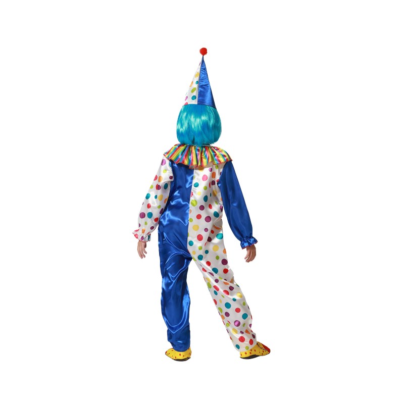 Ett barn i en komplett clowndräkt, sedd bakifrån, med en blå och prickig jumpsuit och en blå peruk.