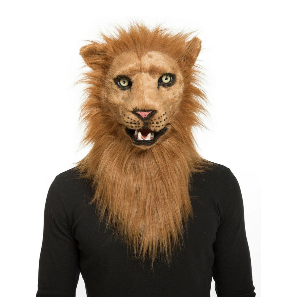 En person bär en Majestätisk Lejonmask i brunt fuskpäls, med en stor man och en rörlig käke.