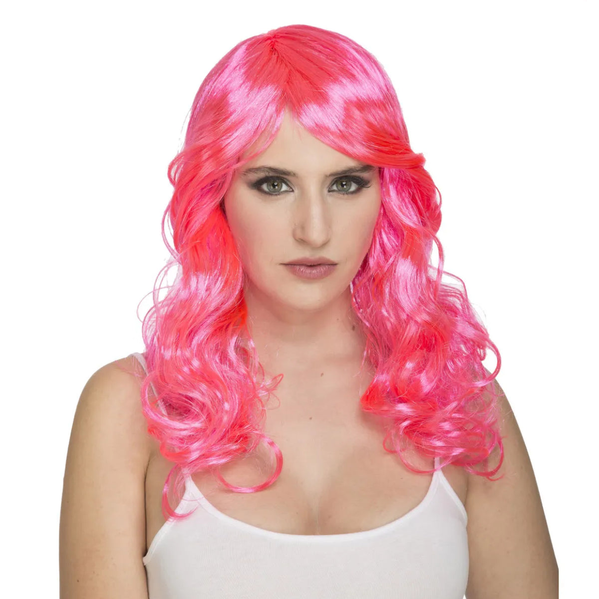 Kvinna med lång, vågig och intensivt neonrosa peruk med lugg, för en energisk och glamourös festlook.