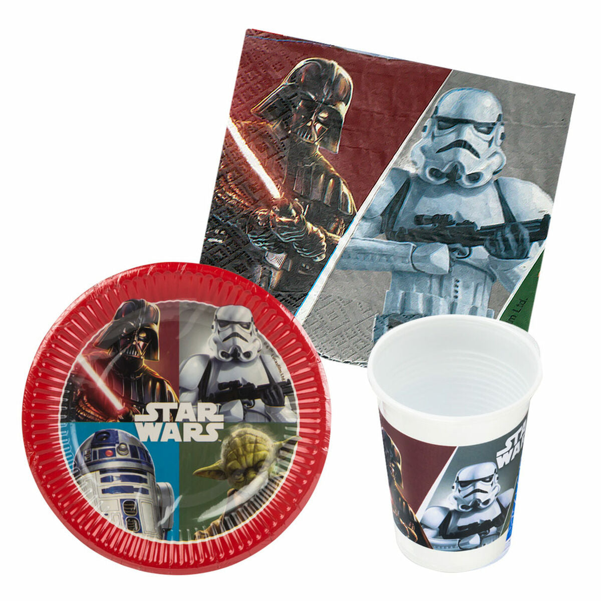 Innehållet i Star Wars-kalaspaketet: en röd papptallrik, en plastmugg och servetter med motiv av Darth Vader och en Stormtrooper.