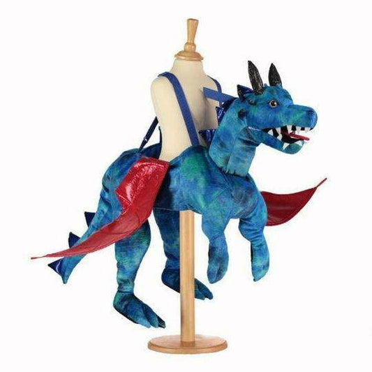 En blå och grön drake-maskeraddräkt för barn, utformad som om barnet rider på draken, med röda vingar och horn.