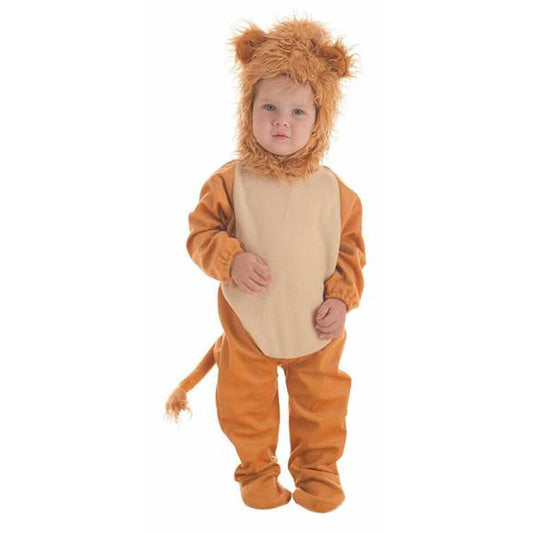 En liten bebis klädd i en brun och beige mjuk maskeraddräkt som föreställer ett lejon, komplett med en fluffig huva och en svans.