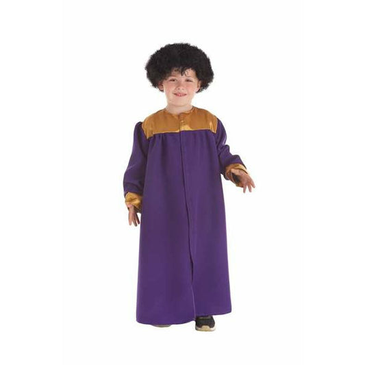 Ett glatt barn i en lång, lila gospeldräkt med guldfärgade axlar och en stor afroperuk, redo för fest.