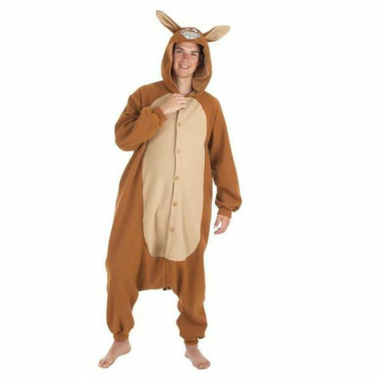 En ung man poserar i en brun och beige onesie-maskeraddräkt som föreställer en glad åsna, komplett med huva och stora åsneöron.