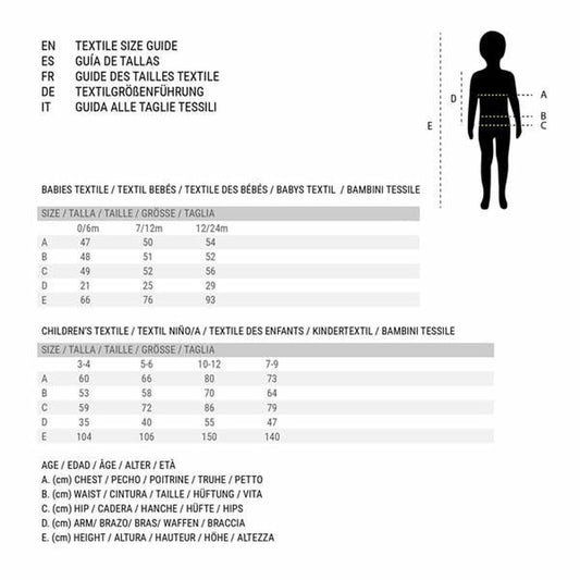 Storleksguide som visar måtten A (bröst), B (midja), C (höft), D (arm/bröst), och E (höjd) i centimeter för olika åldersgrupper av barntextilier.