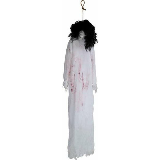 En stor, hängande Halloween-dekoration föreställande ett spöklikt skelett i en blodfläckad vit klänning med tjockt, svart hår.