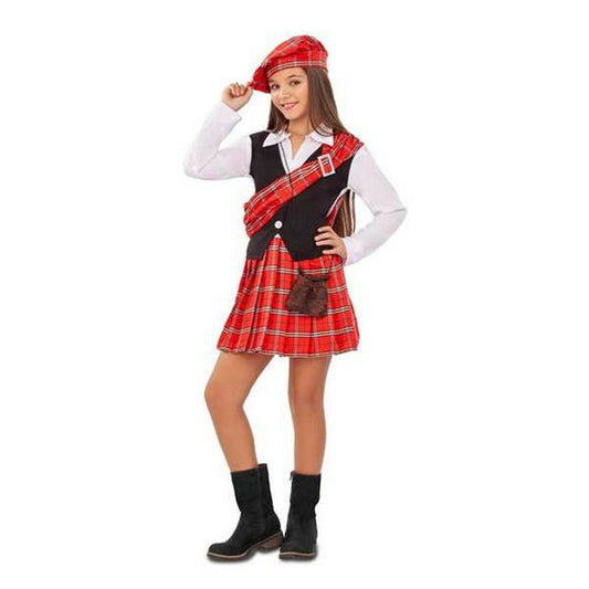 En ung tjej poserar i en skotsk maskeraddräkt med röd-rutig kilt, svart väst, vit skjorta, keps och en liten brun sporran.