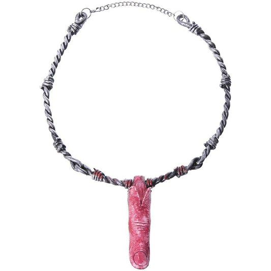 Ett makabert halsband med en kedja som liknar tvinnad taggtråd och ett realistiskt, rosa avhugget finger som hänge, perfekt för Halloween.