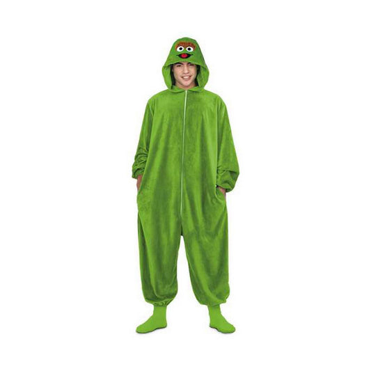 En ung man ler och bär en helgrön onesie-maskeraddräkt som liknar karaktären Oscar the Grouch, komplett med en huva med stora ögon.