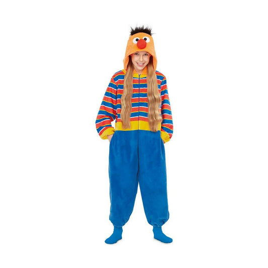 Ett glatt barn i en färgglad unisex maskeraddräkt som liknar karaktären Ernie från Sesame Street, med randig överdel och blå byxor.