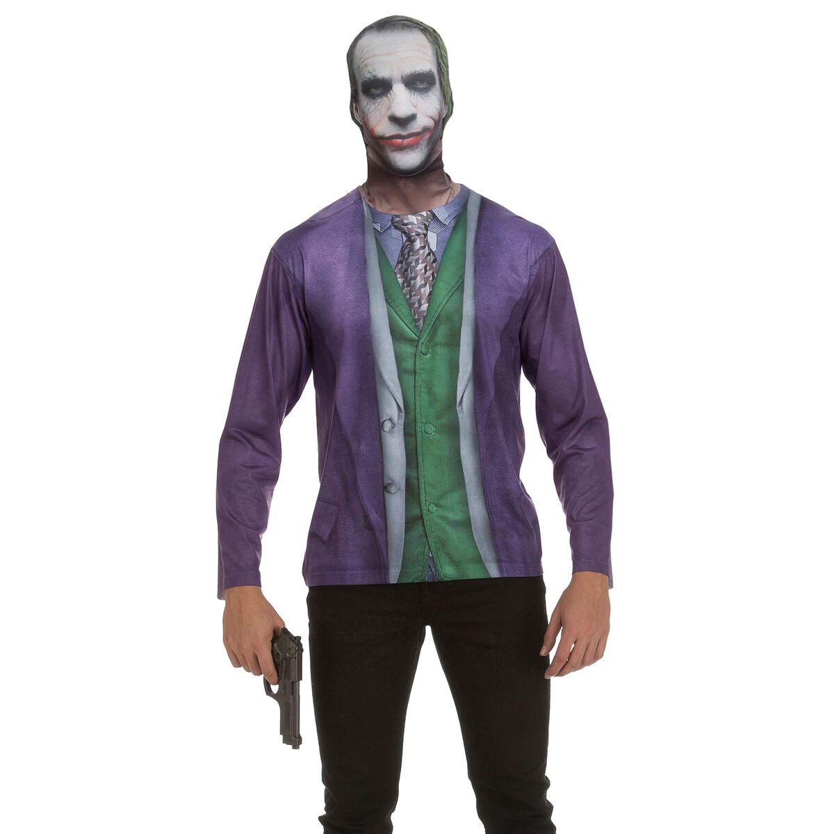 En vuxen man bär en Joker-inspirerad maskeraddräkt med tryck av lila kavaj över grön väst och slips, samt Joker-smink i ansiktet, och håller en leksakspistol i handen.