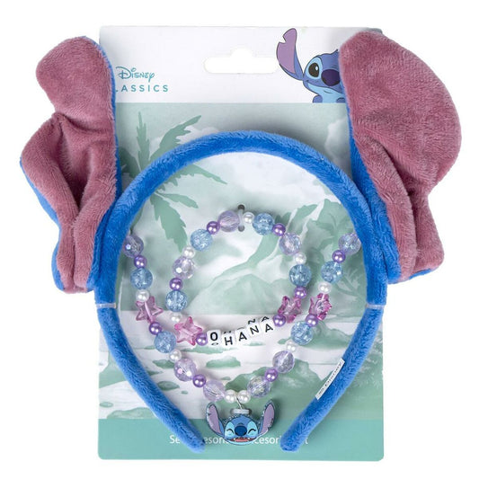 Ett Stitch-smyckesset bestående av ett blått diadem med rosa öron, ett halsband med 'Ohana'-pärlor och ett matchande armband.