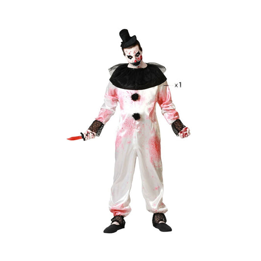 En vuxen i en vit och blodstänkt clowndräkt med svart krage, svart cylinderhatt och svarta spetsdetaljer på handleder och anklar. Personen håller i en röd kniv.