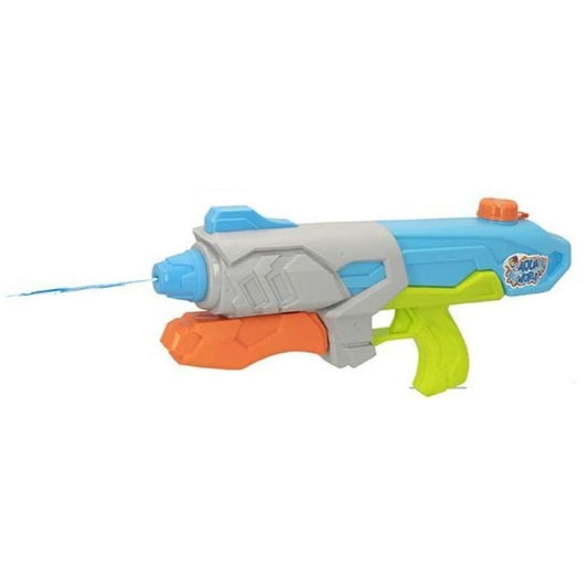 En färgglad vattenpistol i blått, grått, orange och limegrönt som sprutar en stråle vatten framåt.