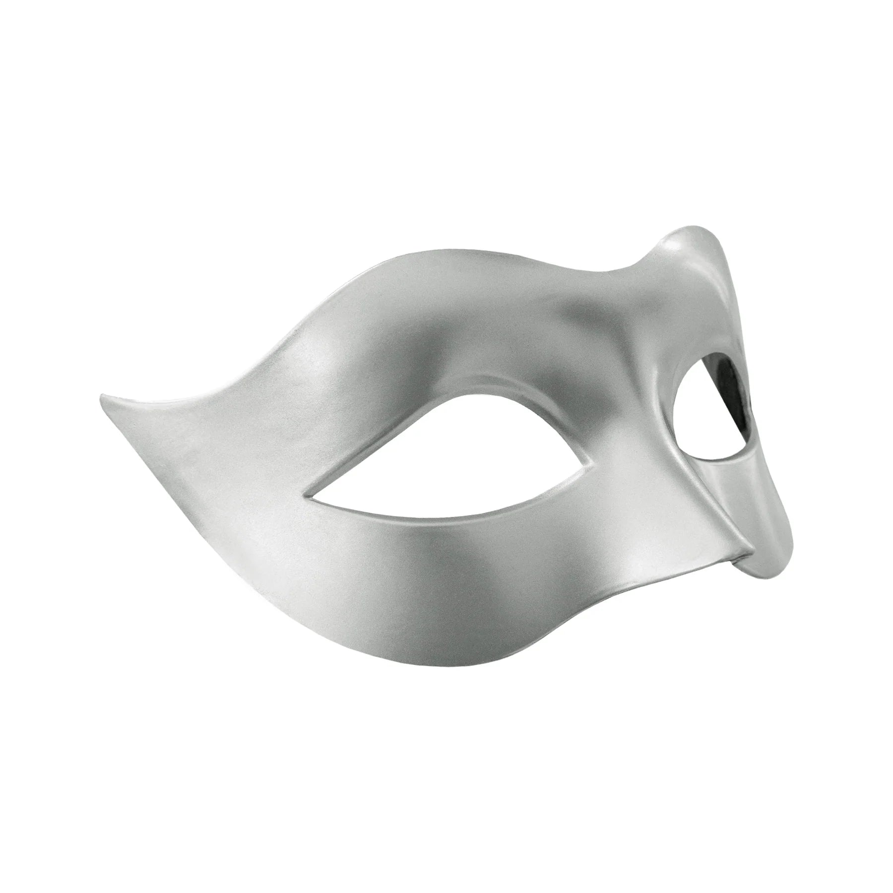 En silverfärgad carnival ögonmask med formad näsdel och mjukt rundad design visas snett mot vit bakgrund.