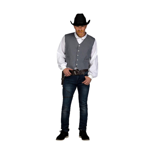 Man sedd framifrån, klädd i en grå väst över en vit skjorta med puffärmar, med en svart cowboyhatt och ett vapenbälte med hölster. Han har en manlig mustasch och blicken riktad mot betraktaren.