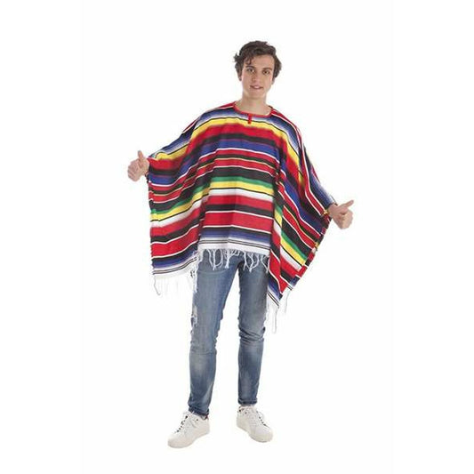 En leende man gör tummen upp och bär en färgsprakande, randig mexikansk poncho.