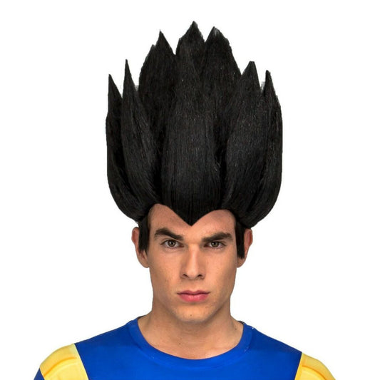 En man med en allvarlig blick bär en Ikonisk Svart Vegeta Peruk med högt, spikigt hår.