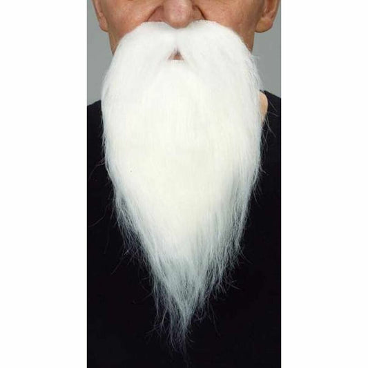 En närbild på en man som bär ett stort, vitt, fluffigt lösskägg med en spetsig nedre del som täcker mun och haka.