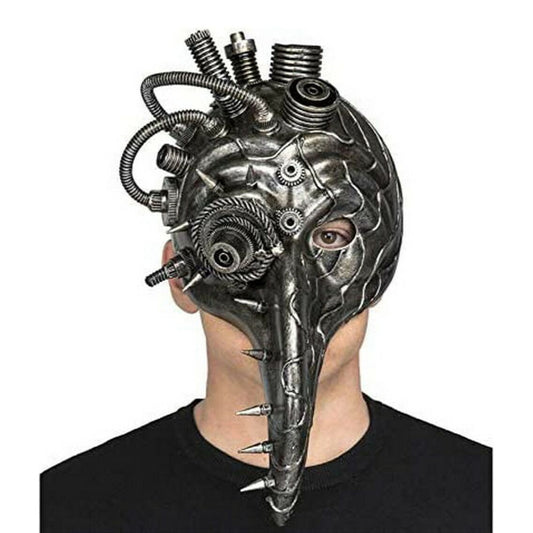 En person bär en mörk, mekanisk steampunk pestdoktor mask i sliten silverfinish, fylld med detaljer som slangar, spikar och kugghjul.