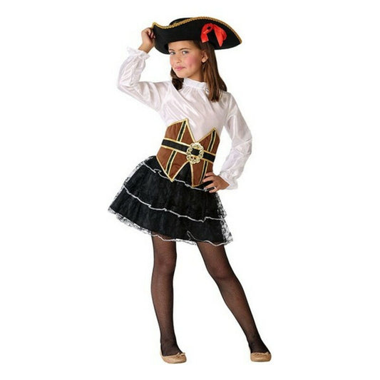 Ett barn bär en piratinspirerad maskeraddräkt med vit topp, svart kjol och brunt korsettliknande bälte – perfekt för maskerad och piratkalas.