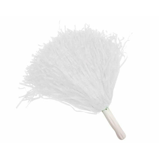 En fluffig, vit cheerleader pom pom med ett vitt handtag, fotograferad i en studio mot en vit, ren bakgrund.